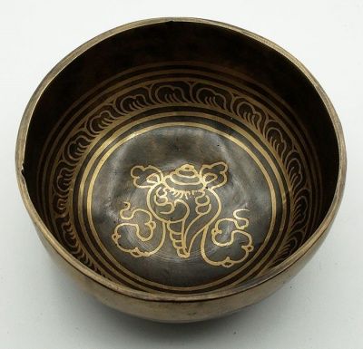 Тибетская чаша Шанкар (12 см) кованная